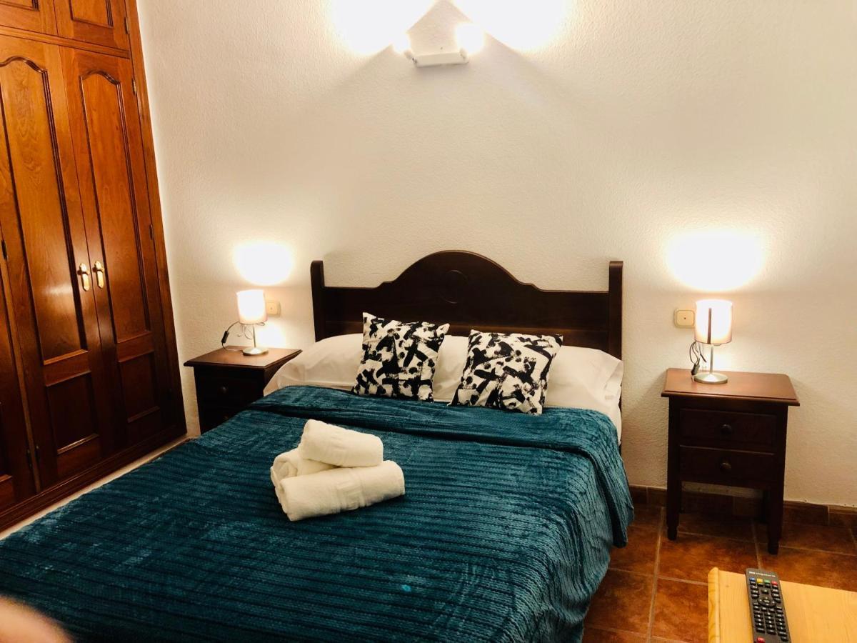 Low Cost Rooms Malaga River Eksteriør billede